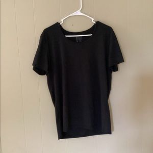 Black Tee
